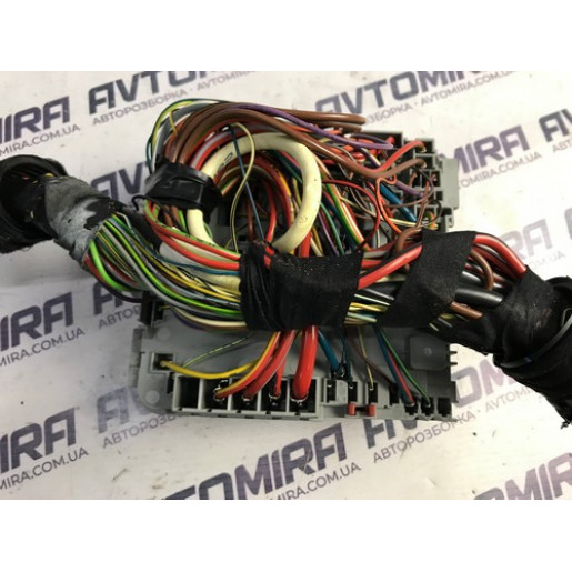 Блок предохранителей Fiat Punto 3 2005-2018 00518690940
